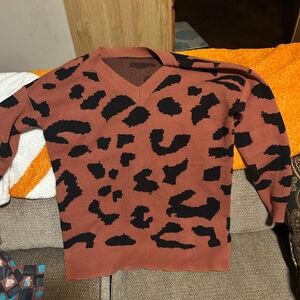 Leopard sweater brown